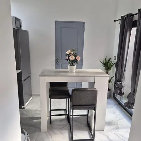 Aalkom Home&stay * Melun